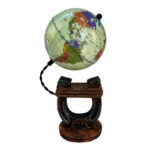Rustic Western Cowboy Horseshoe World Atlas Map Globe Decorative Figurine